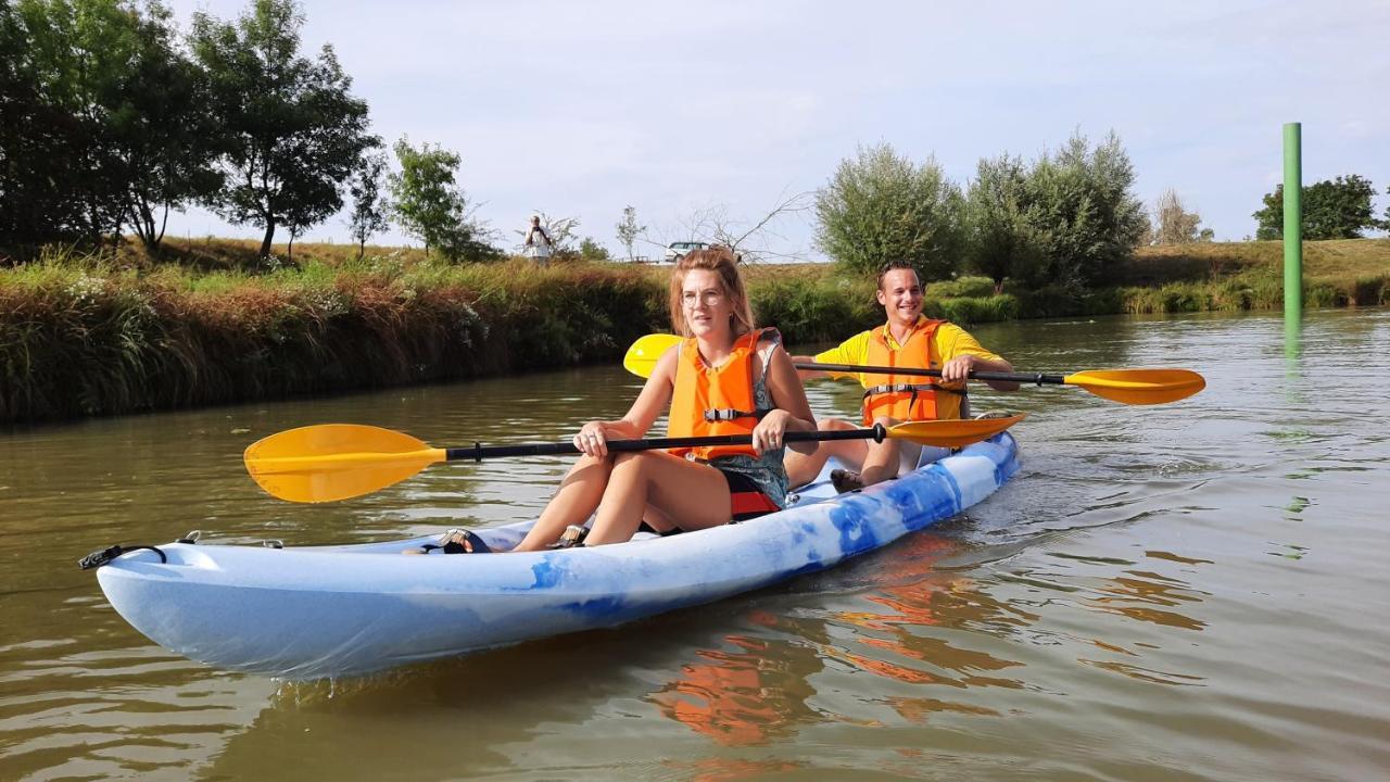Camping Aux Rives Du Soleil Pont-de-Vaux Kültér fotó